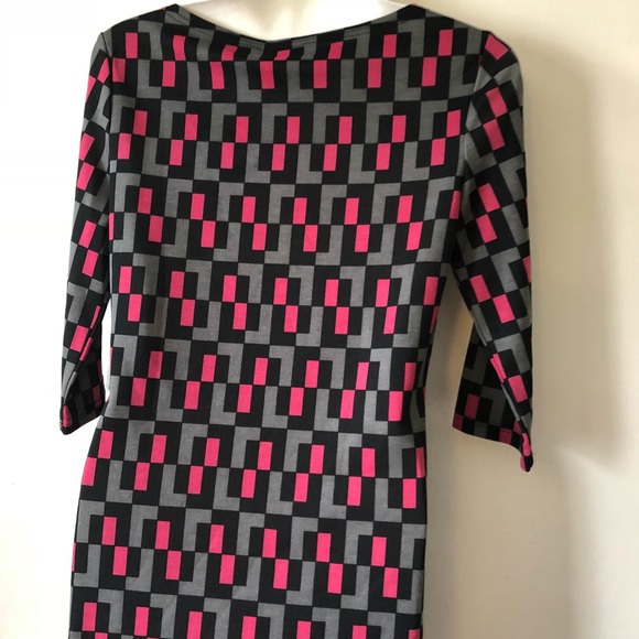 Boutique-Tracy Negoshian Marisa dress blocks print - Picture 5 of 7